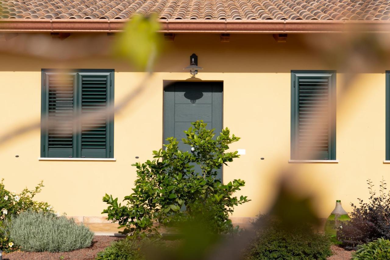 Agriturismo Casa Chiara Латина Экстерьер фото